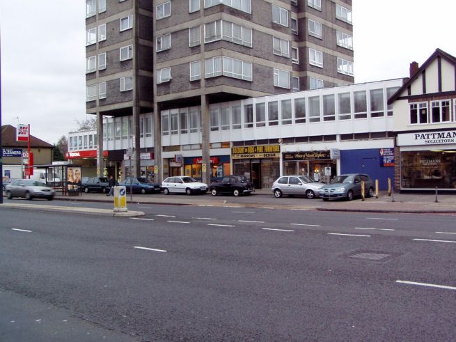 commercial property - Rex House (7) 29/45 Hampton Road West Hanworth, Middlesex TW13 6AP
