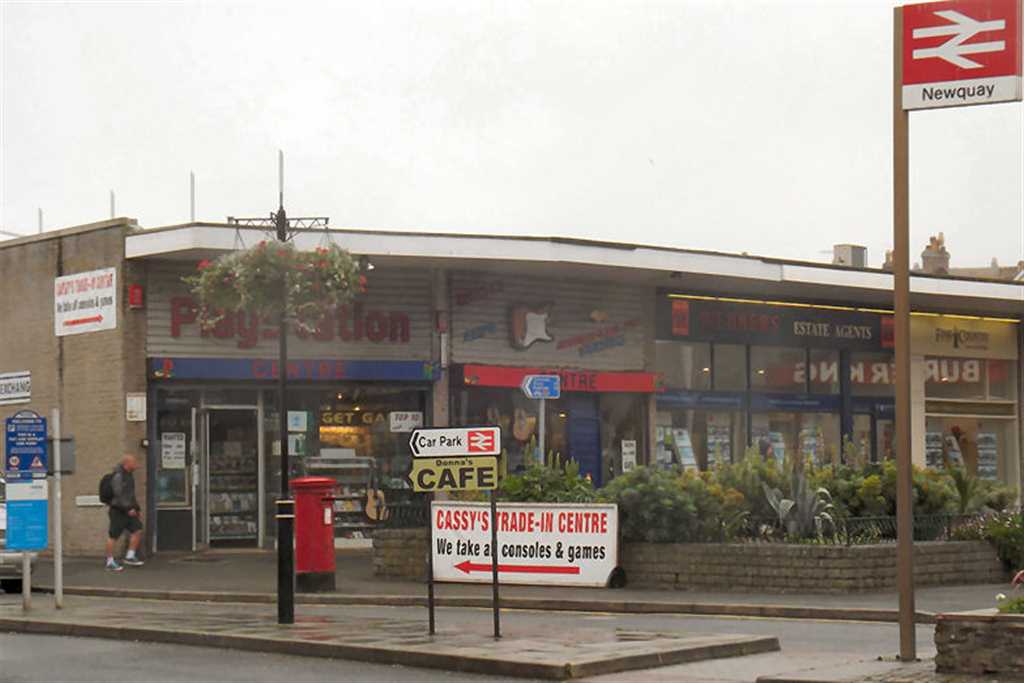 commercial property - Unit 1 Station Parade  Newquay, Cornwall TR7 2NF
