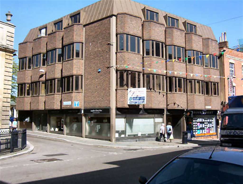 commercial property - 45/47 Northgate Street  Gloucester, Gloucestershire GL1 2AJ