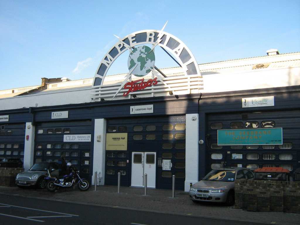 commercial property - Unit 9 Imperial Studios 3/11 Imperial Road Fulham, London SW6 2AG