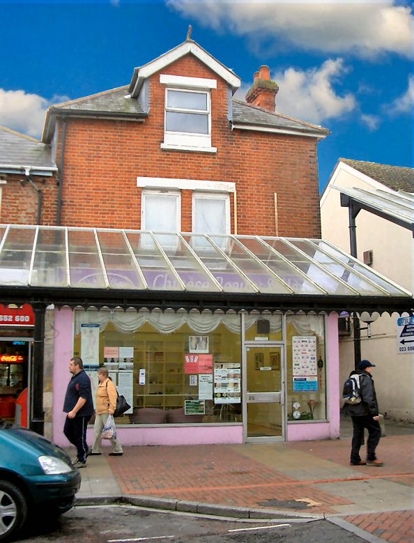 commercial property - 2G High Street  Eastleigh, Hampshire SO50 5LA