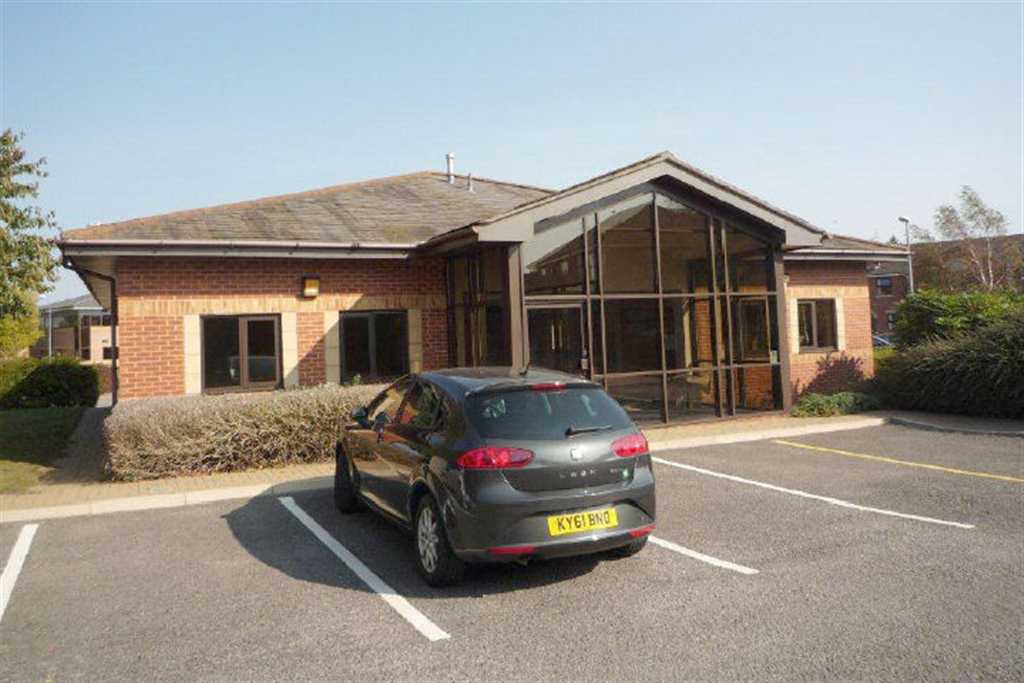 Office To Let in Wrexham, LL13 7YT (00006365)