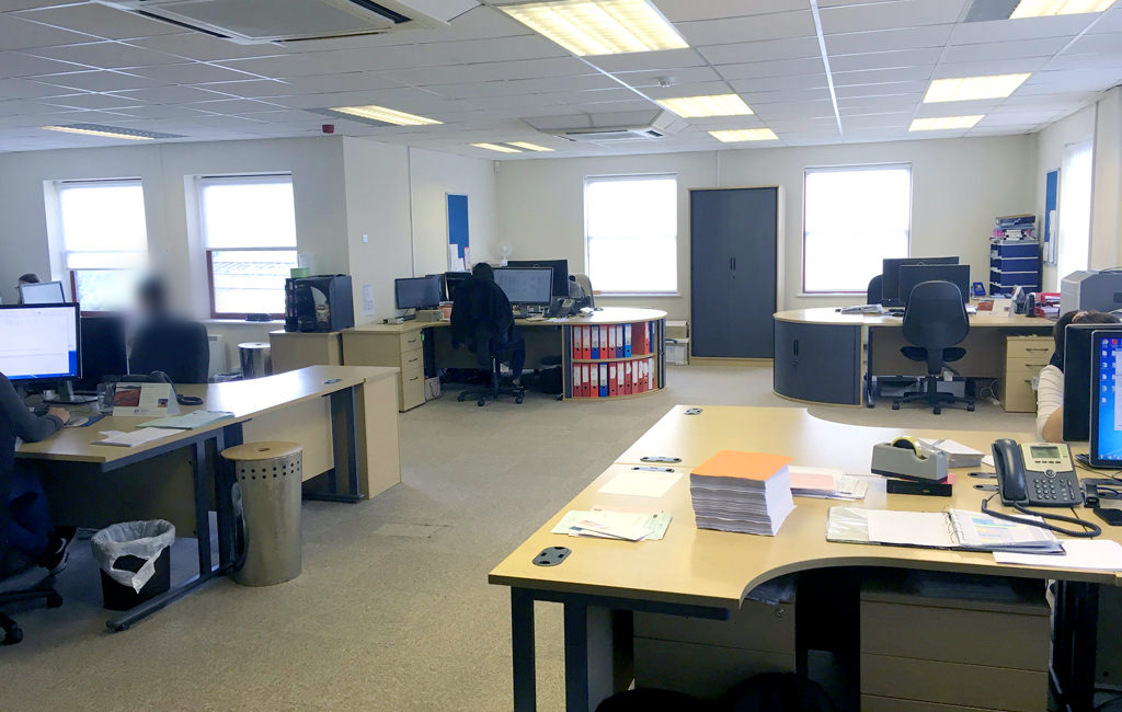 Office To Let in Egham, TW20 9DP (00009359q)