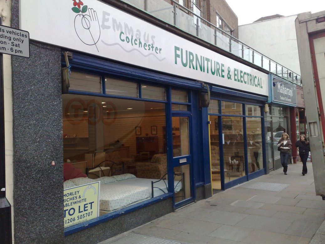 Shop To Let in Colchester, CO1 1TH (00009088)