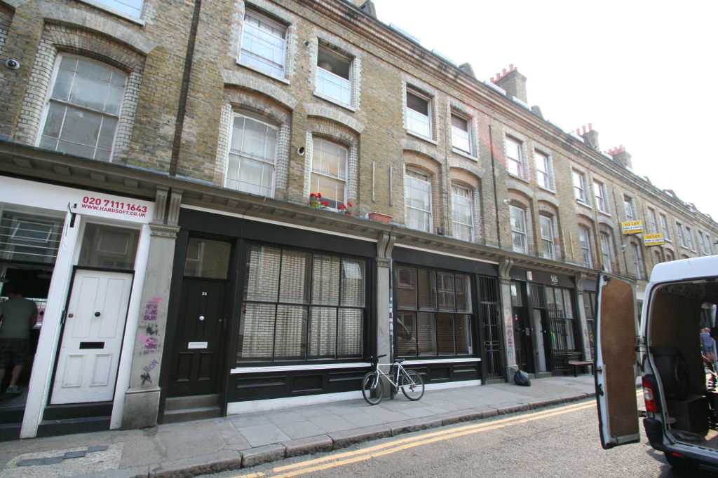 Flat To Rent at 38 Cheshire Street, Shoreditch, E2 6EH (0120461)