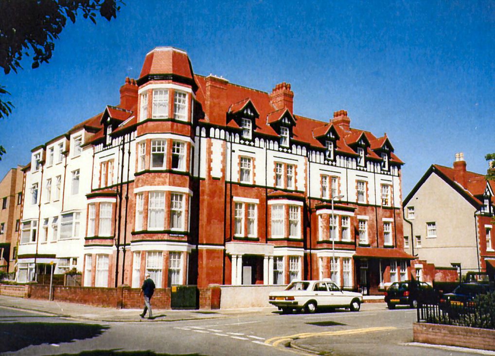 Flat To Rent at Rosebery Court, LLandudno, LL30 1TF (0980183)