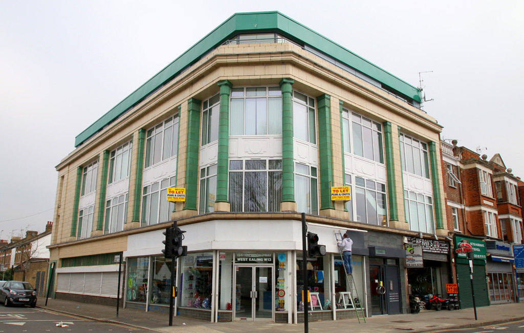 Flat To Rent at 154A Broadway (5), West Ealing, W13 0TL (00009610)