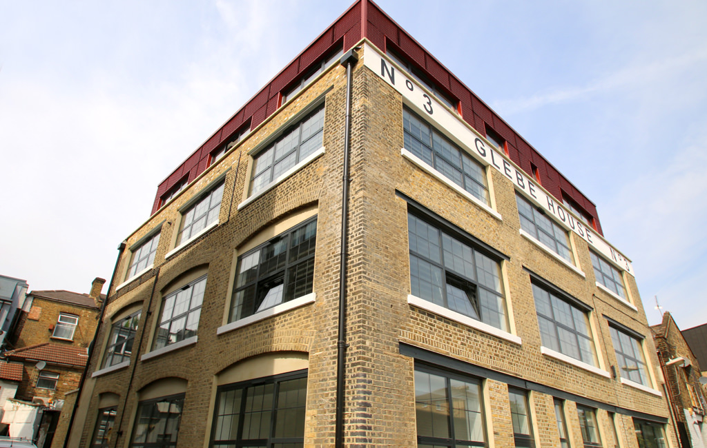 Flat To Rent at 3 Glebe Road, Hackney, E8 4BD (00010405)