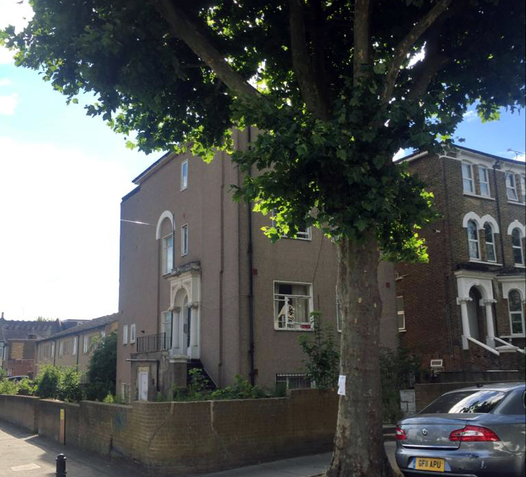 Flat To Rent at 30 Rookwood Road, Stamford Hill, N16 6SS (00000891)